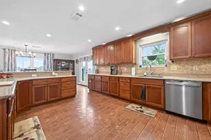 28111 Camille Dr, Tomball, TX 77375 - Photo 12