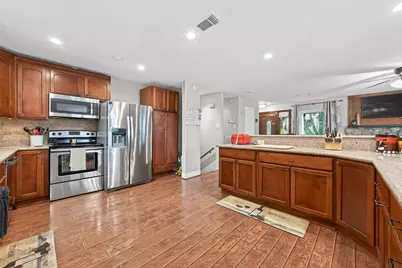 28111 Camille Drive, Tomball, TX 77375 - Photo 10