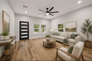 2338 Lidstone St, Houston, TX 77023 - Photo 4
