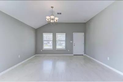 5824 Glen Lee Drive, Houston, TX 77396 - Photo 4