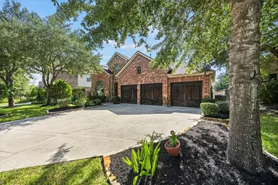 35 Woodmoor Place, Magnolia, TX 77354 - Photo 2