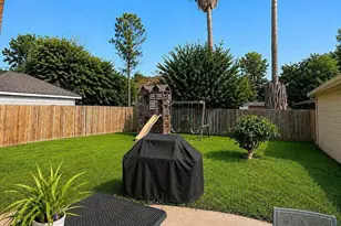 3227 Waters Way Dr, Sugar Land, TX 77478 - Photo 4
