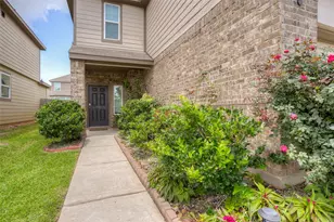 13525 Brooklyn Mead Ln, Willis, TX 77378 - Photo 2