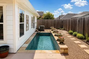 8726 Rollick Dr, Tomball, TX 77375 - Photo 2