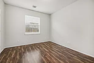 2809 Morning Brook Way, Pearland, TX 77584 - Photo 18