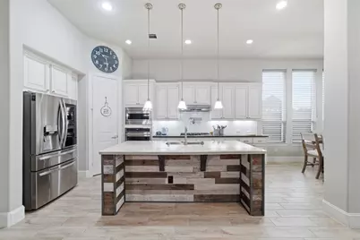 3902 Cliff Creek Court, Spring, TX 77386 - Photo 6