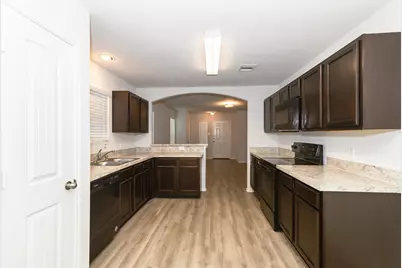 13804 Winding Path, Willis, TX 77378 - Photo 2