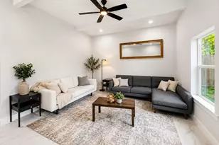 12334 Palmbeach St, Houston, TX 77034 - Photo 2