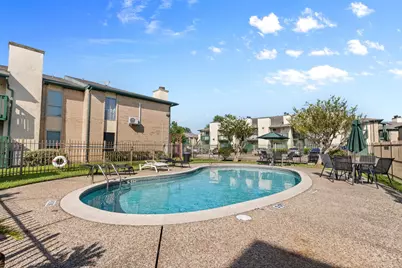 1516 Bay Area Boulevard #F9, Houston, TX 77058 - Photo 2