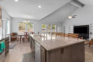 382 W Rollingwood St, Pinehurst, TX 77362 - Photo 20