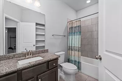 382 W Rollingwood Street, Pinehurst, TX 77362 - Photo 30