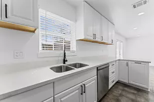 8930 Etta St, Houston, TX 77093 - Photo 10