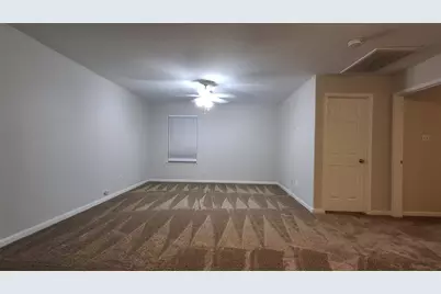 6887 Turtlewood Drive, Houston, TX 77072 - Photo 32