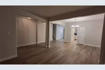 6887 Turtlewood Drive, Houston, TX 77072 - Photo 8