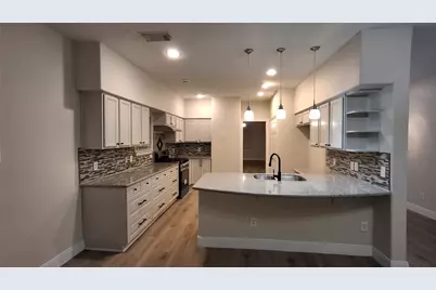 6887 Turtlewood Drive, Houston, TX 77072 - Photo 14