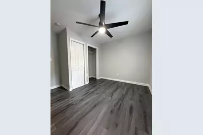 7403 Backstrom Street, Hitchcock, TX 77563 - Photo 8