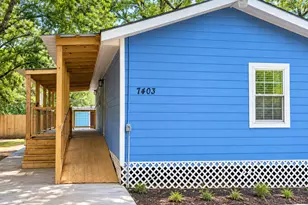 7403 Backstrom St, Hitchcock, TX 77563 - Photo 1