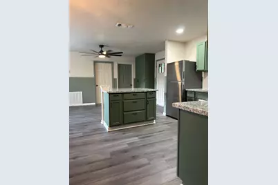 7403 Backstrom Street, Hitchcock, TX 77563 - Photo 2
