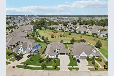 1911 Saxon Bend Trail, Richmond, TX 77469 - Photo 30