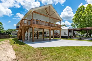 4213 Houx St, Bacliff, TX 77518 - Photo 1