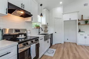 4213 Houx St, Bacliff, TX 77518 - Photo 4