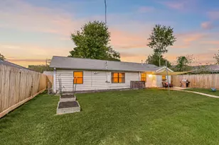 1962 Norcrest Dr, Houston, TX 77055 - Photo 26
