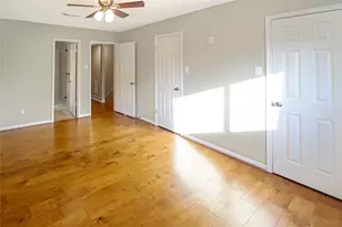 14466 Misty Meadow Ln, Houston, TX 77079 - Photo 12