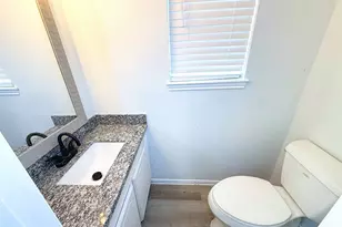 504 River Bend Dr, Baytown, TX 77521 - Photo 36