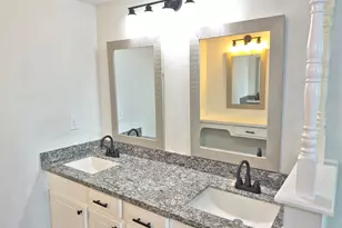504 River Bend Dr, Baytown, TX 77521 - Photo 28