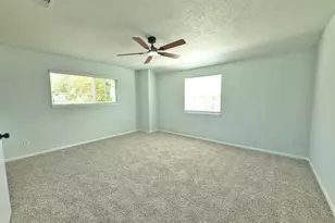 504 River Bend Dr, Baytown, TX 77521 - Photo 26