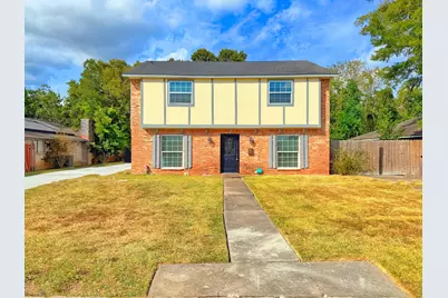 504 River Bend Drive, Baytown, TX 77521 - Photo 2