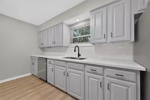 9614 Hammerly, Houston, TX 77080 - Photo 18