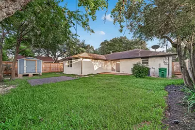 9614 Hammerly, Houston, TX 77080 - Photo 32