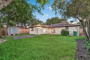 9614 Hammerly, Houston, TX 77080 - Photo 32