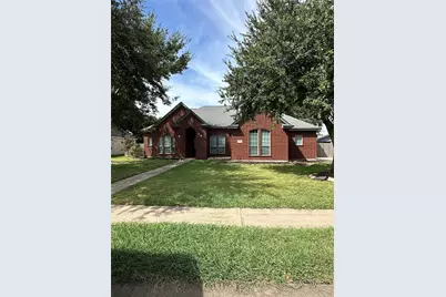 101 Mallard Drive, Clute, TX 77531 - Photo 1