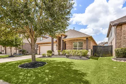 915 Abelia Avenue, Richmond, TX 77406 - Photo 2