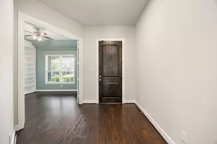 915 Abelia Ave, Richmond, TX 77406 - Photo 6