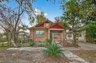 6807 Ave E, Houston, TX 77011 - Photo 1