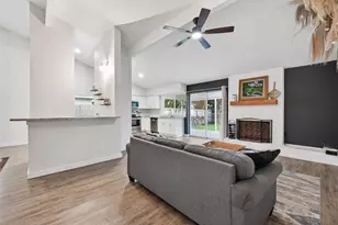 3703 Misty Cove Ct, Dickinson, TX 77539 - Photo 22