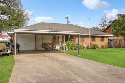 2906 Somerset Avenue, Texas City, TX 77590 - Photo 1