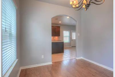 13802 Dunhurst Lane, Houston, TX 77047 - Photo 10