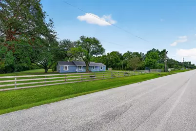 4004 Gatewood Road, Crosby, TX 77532 - Photo 4