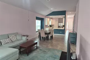 104 Cullen St, Angleton, TX 77515 - Photo 8