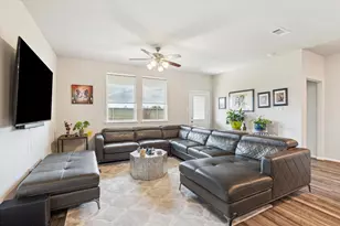 13309 Emerald Mallard Dr, Texas City, TX 77568 - Photo 10