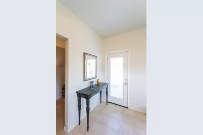 529 E Shore Drive, Kemah, TX 77565 - Photo 12