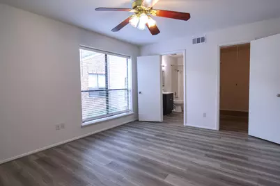 2025 Augusta Drive #304, Houston, TX 77057 - Photo 12