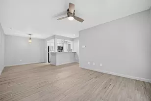 1311 Antoine Dr, Houston, TX 77055 - Photo 8