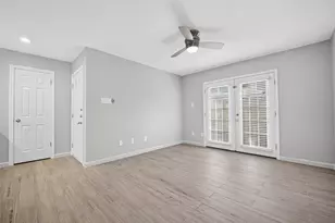 1311 Antoine Dr, Houston, TX 77055 - Photo 4