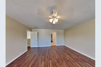 18322 Valiant Brook Court, Humble, TX 77346 - Photo 6