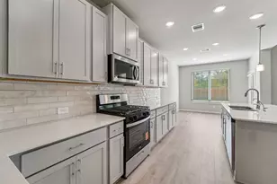 5811 Chamberlain Xing, Rosenberg, TX 77471 - Photo 10